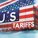 U.S. Tariffs depicted with flag-themed design showcasing trade i US Flagge mit Containern im Hintergrund