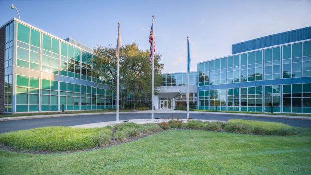 Außenansicht des Ardena-Produktionsstandortes in Somerset, New Jersey